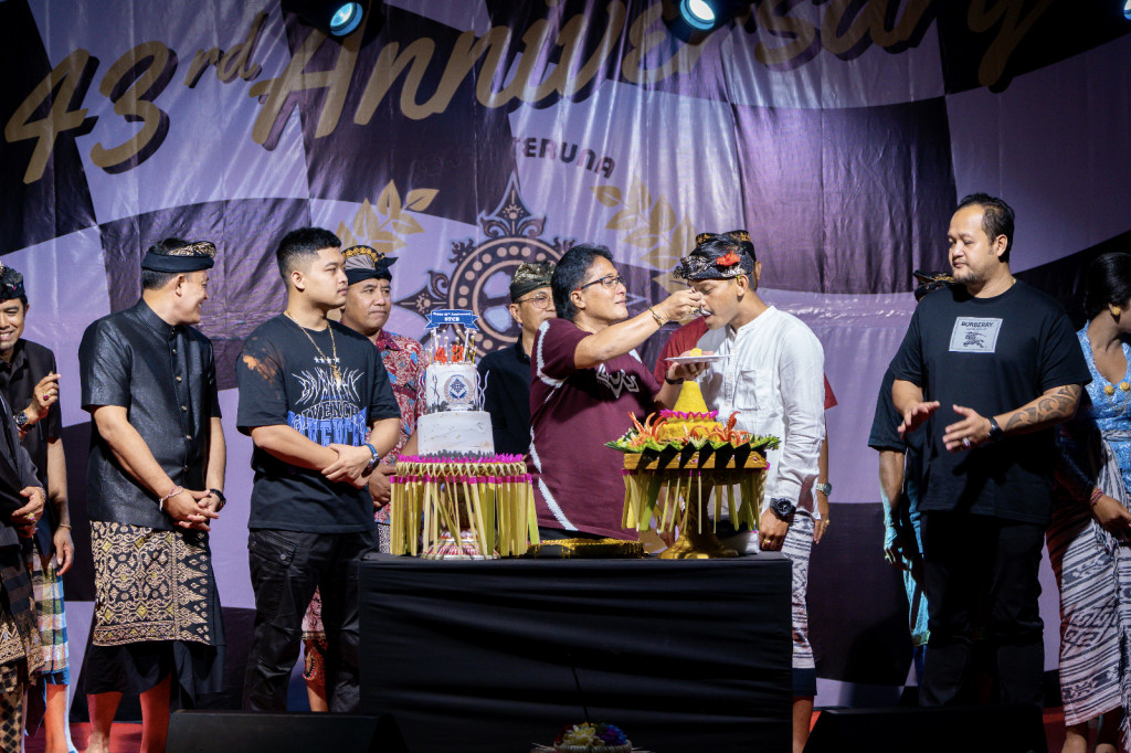 Bupati Giri Prasta Hadiri HUT Ke-43 ST. Canthi Budaya Banjar Ubud Getasan Petang